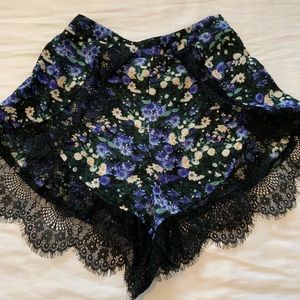 Floral Shorts with Lace